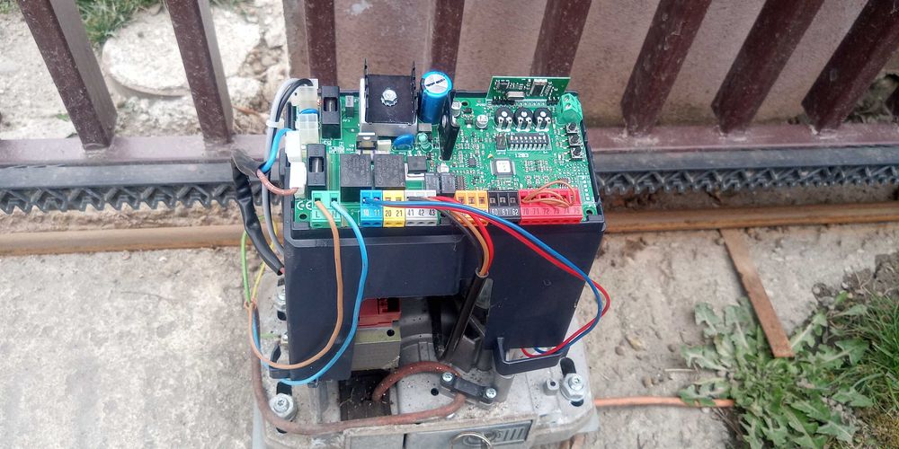 Reparatie porti automate