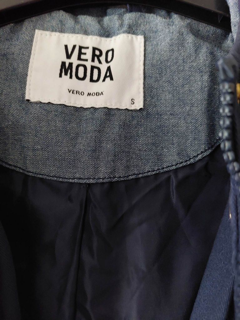 Дамско яке Vero moda