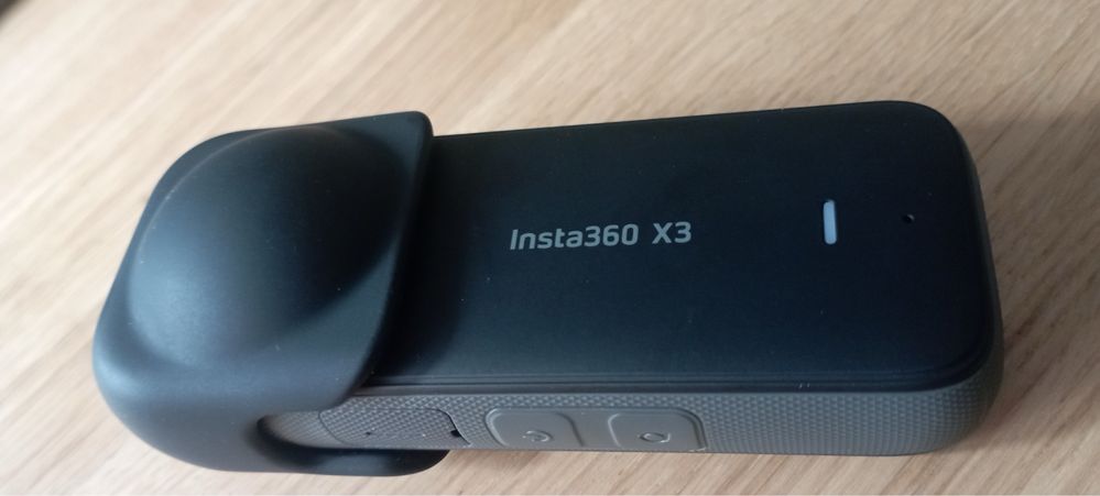 Insta 360 X3 с много аксесоари