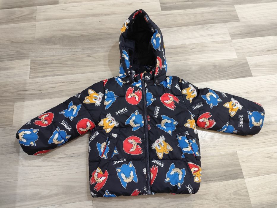 Geacă H&M tematica Sonic mărimea 2-4 ani