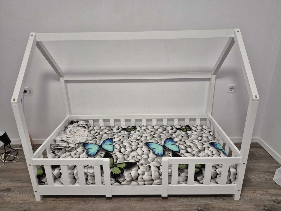 Pat Montessori + saltea 166 x 85 x 129 cm, 70 Kg, lemn de brad