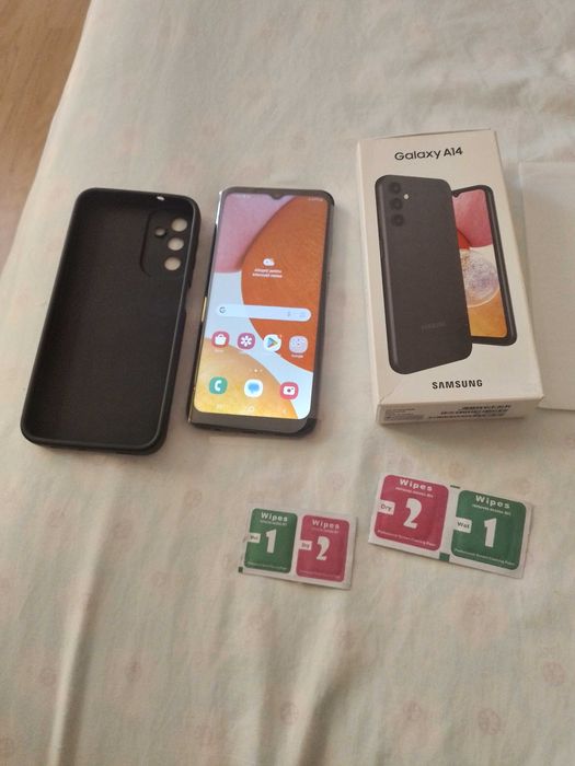 Vând  samsung a  14. Ca nou la cutie. Arata Impecabil