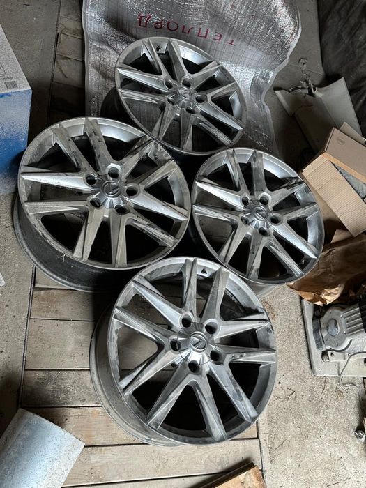 Диски R22 на Lexus LX 570, Toyota Tundra, Seqouya, LC200, LC300.