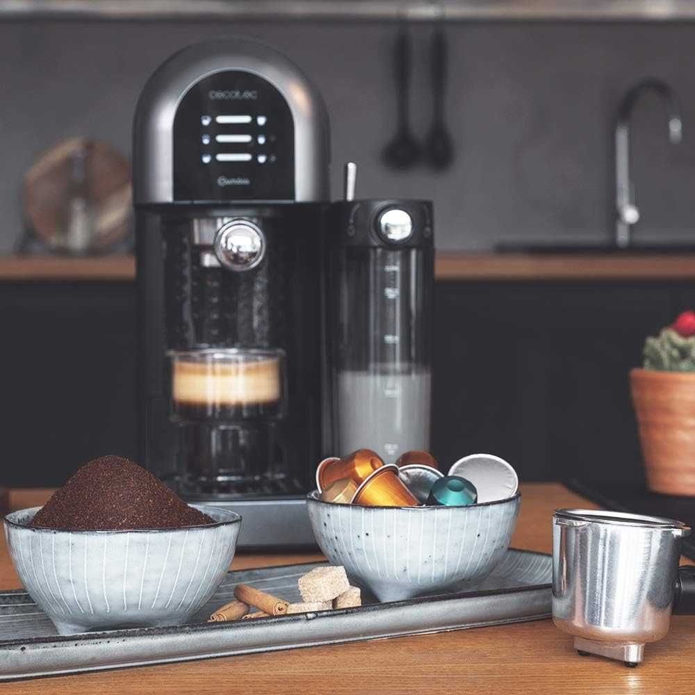 Еспресо кафемашина Cecotec Power Instantccino 20 Chic с млечна система