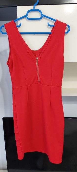 Rochița elegantă roșie S