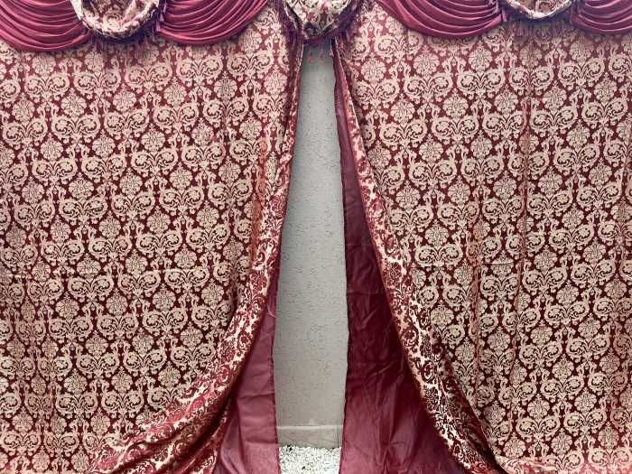 Deosebite draperii in stil victorian-Valance-insertii matase-Franta
