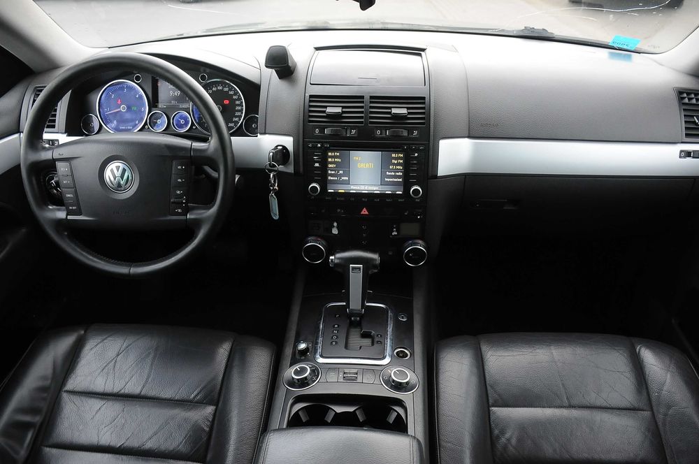 VW Touareg 2005 3.0TDi 224 CP E4 4x4 CutieAut Clima Piele Navi Xenon