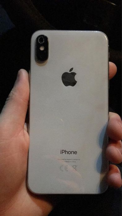 Продам айфон срочно