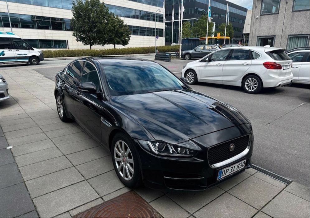 Dezmembrez Jaguar XE 2.0 diesel / 2018