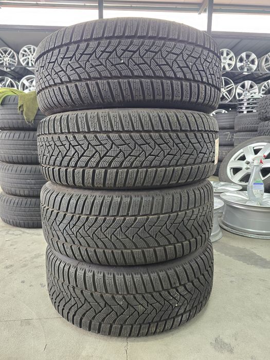 4 Броя 225/50/17 Dunlop 2x9mm 2x8,2mm 22dot