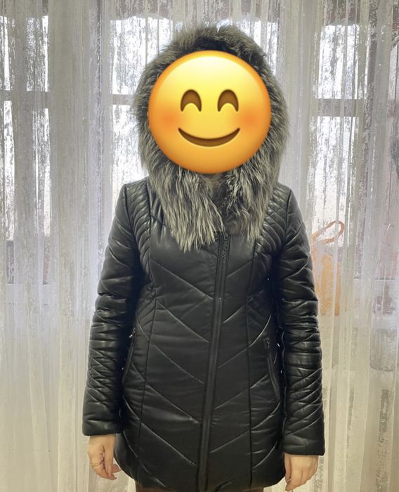 Продам зимнюю куртку