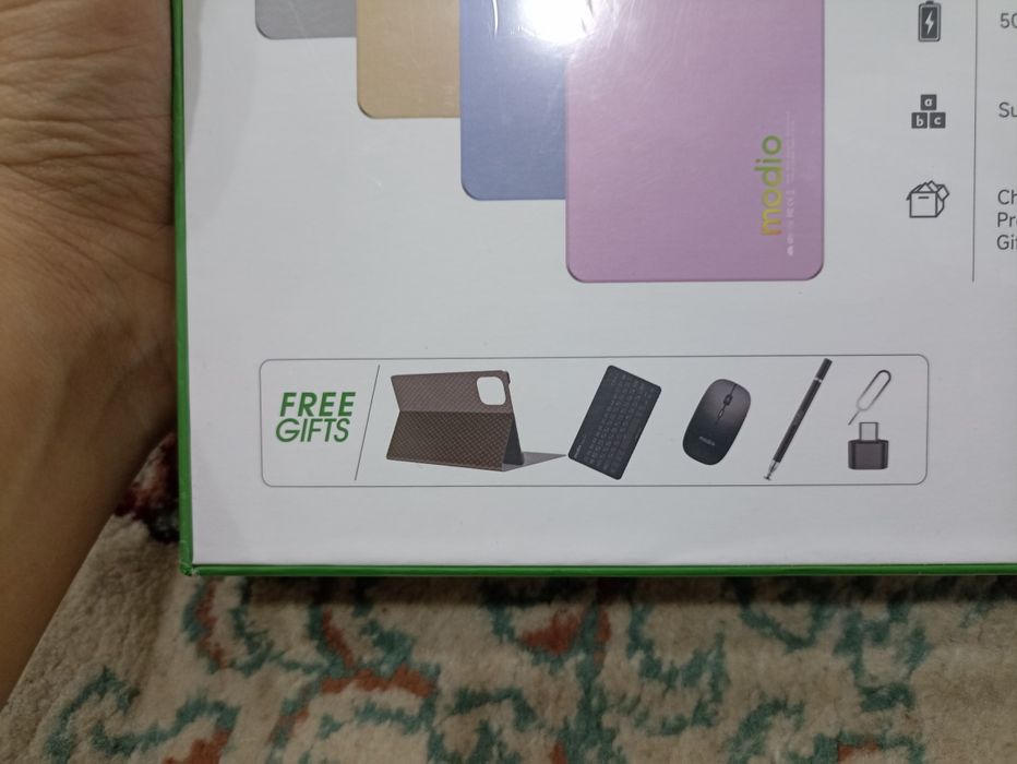 Планшет с клавиатурами (ноутбук)