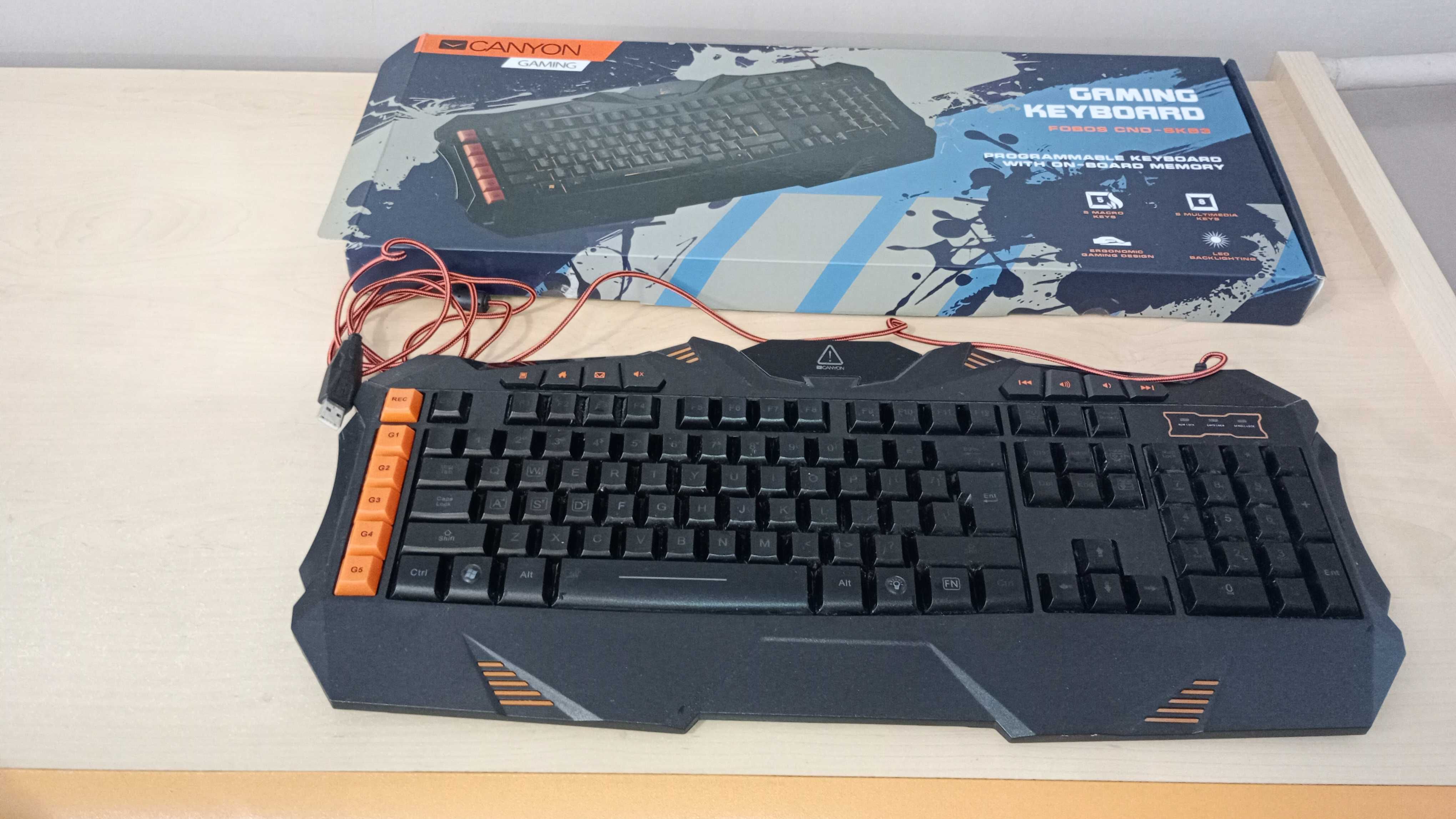 Геймърска светеща клавиатура с USB кабел  CANYON FOBOS CND - SKB3