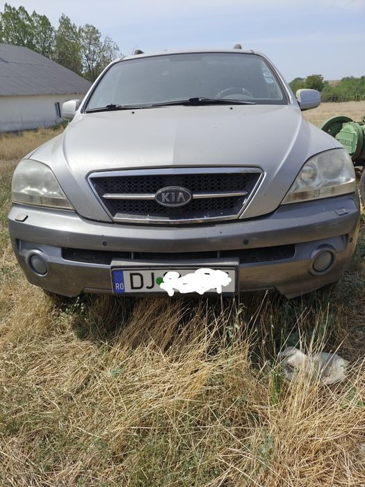 Vând Kia Sorento 2.5 Diesel 4x4 Automat