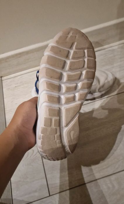 Pantofi Nike de sport