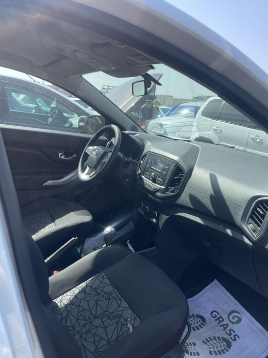 Lada xray 2019 probeg 60 ming kelishamiz narxi 8.500$ xolati yaxshiiii