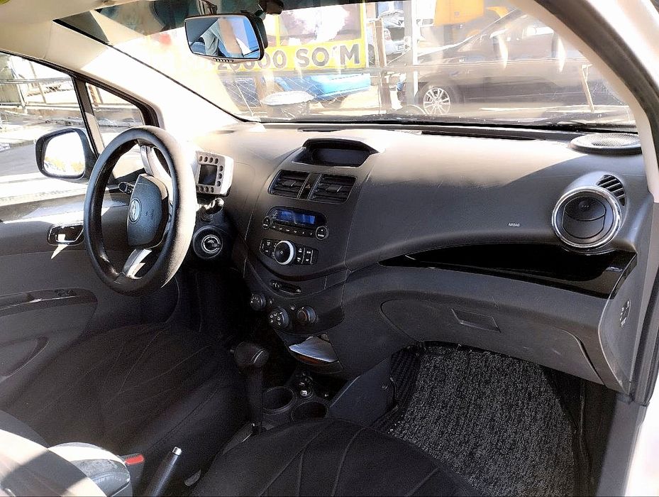 Продам спарк автомат коробка