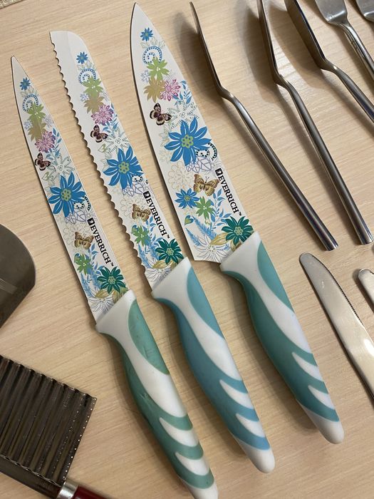 Ножи  чеснокодавилка