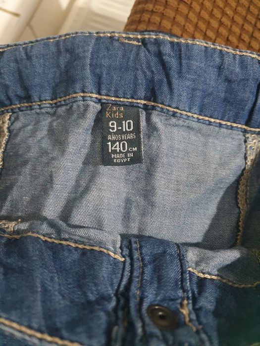 Fuste 10-11 ani , 8 ani