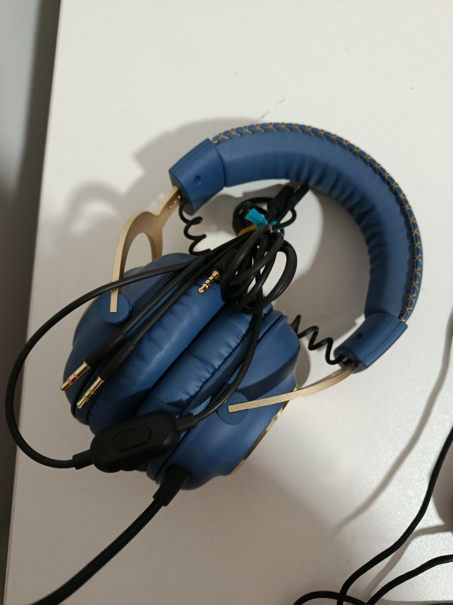 Logitech g pro league legends edition