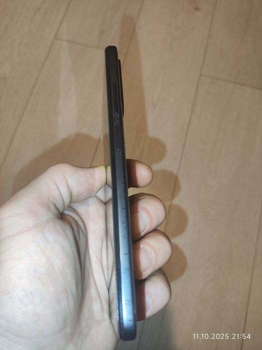 Redmo note 11 в идеальном состоянии