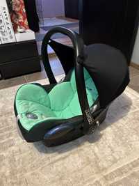 Столче за кола Maxy Cosi 0 - 13 кг. и адаптери за бебешка количка