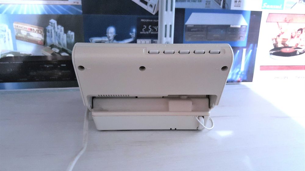 Radio cu ceas Sony ICF C770 (Made in Japan)