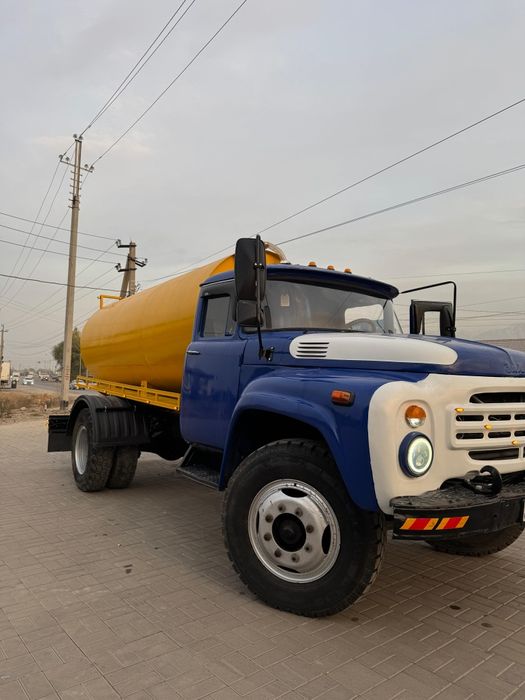 ЗиЛ / ассенизатор/ говновоз/ откачка септика