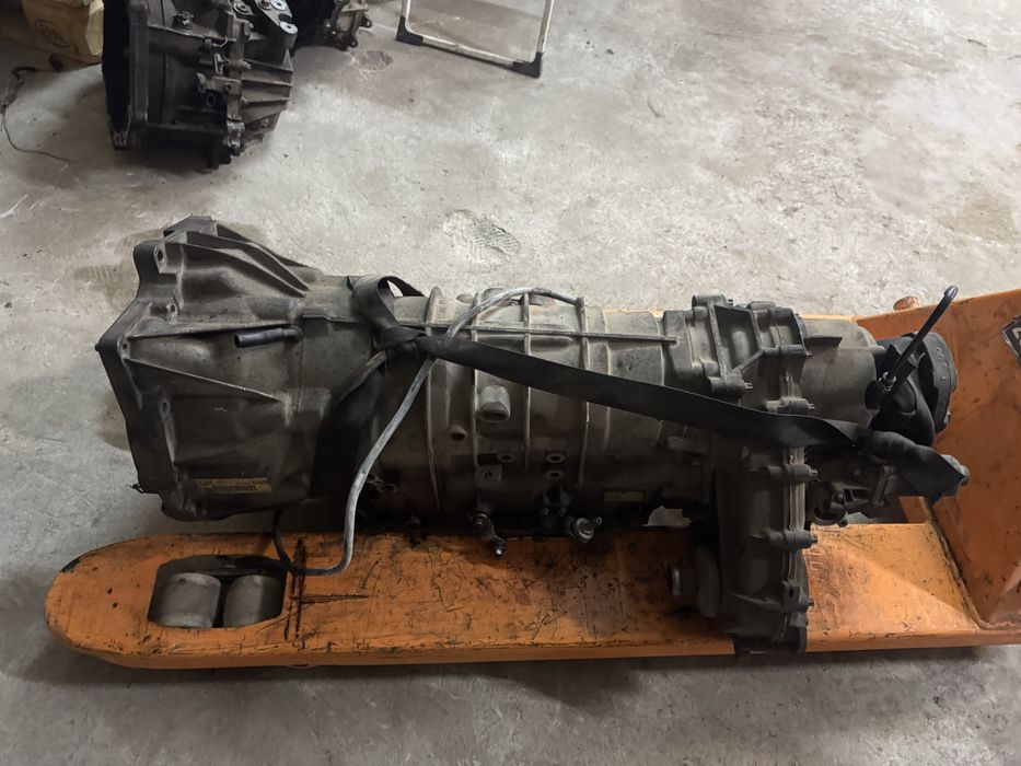 Автоматична Скоростна кутия бмв 3.0 бензин х5 е53 bmw 3,0i x5 e53 4gyz