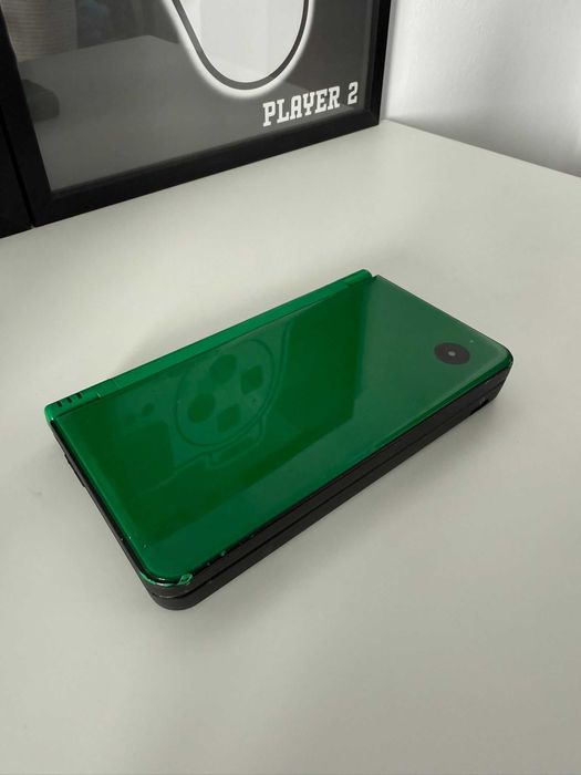 Nintendo DSi XL - Verde - Modat