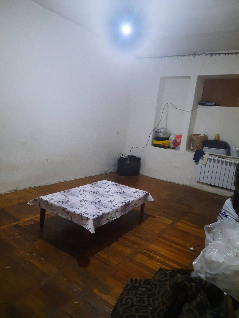 Yashnobod. 2/4/5. 60m². 77-seriya.Bez remont. Srochniy sotaman.Z