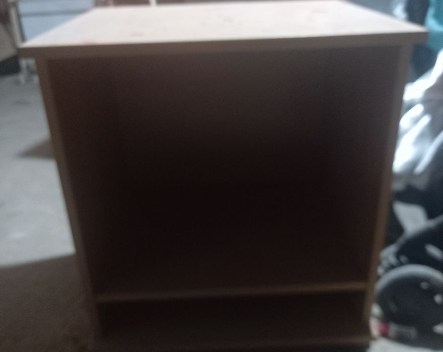 Шкаф прочный для документов