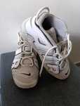 Adidasi Nike Uptempo