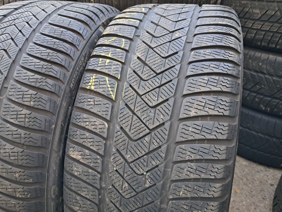 Anvelope second iarna 275 40 R20 Pirelli *RSC 2022