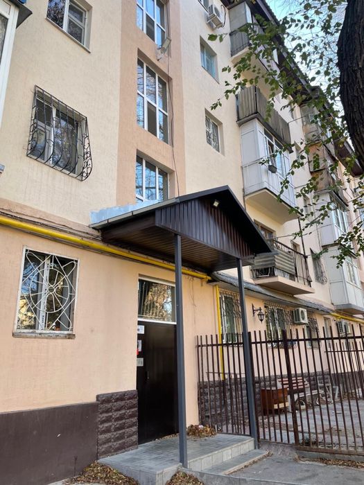 Продам 1 ком кв в 1-мкрн Акбулак сзади Баласагун