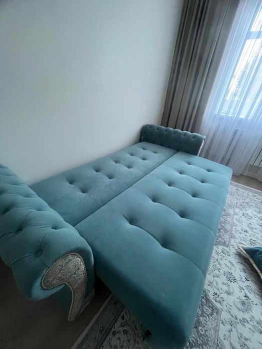 Продам диван в отличном состоянии.