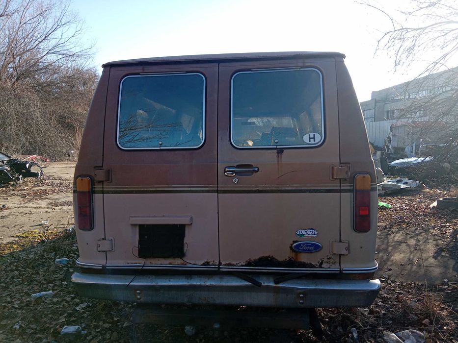 Продава се FORT E350 CENTURION