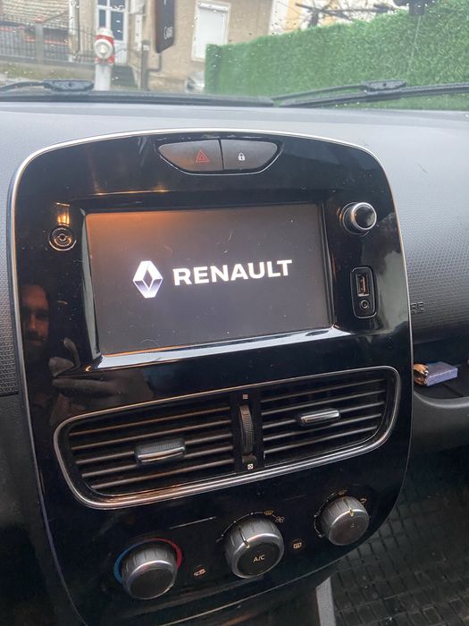 Навигация renault clio