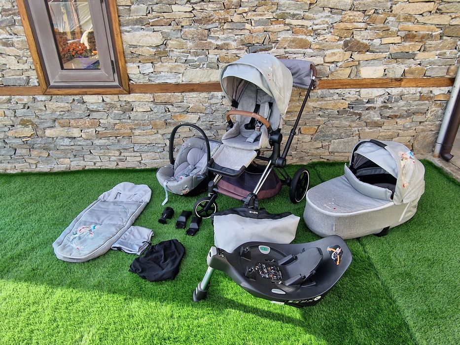 Продавам Cybex Priam 3 KOI 2023 пълен комлект , състоящ се от:
