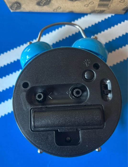 Ceas de masa  cu sonerie mecanica