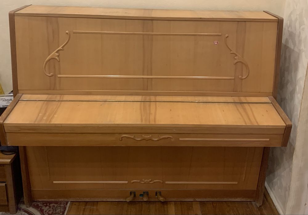 Пианино «Украина»