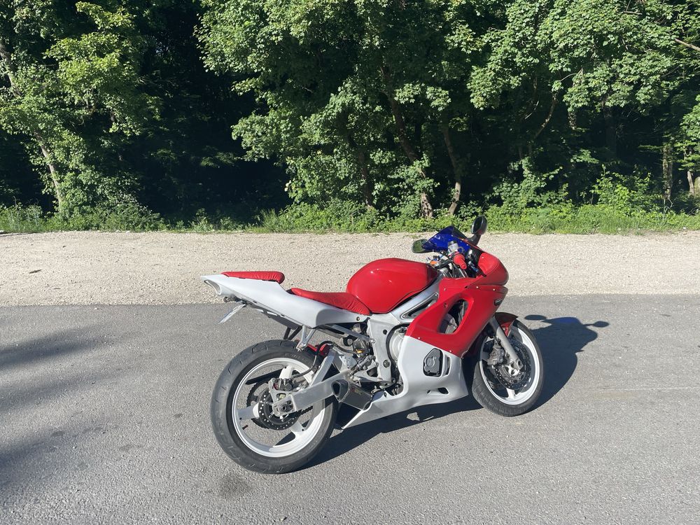 Yamaha YZF-R6 2001