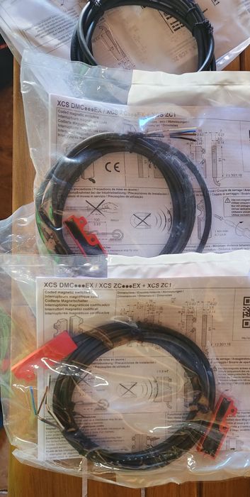 Intrerupator magnetic  xcsdmc5902ex