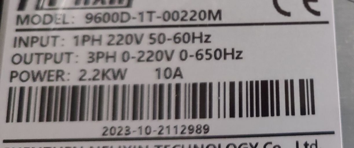 Convertizor de frecventa,  2,2 kw ,reductor turație , invertor