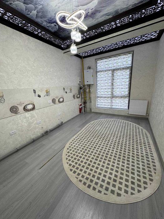 Бухара ситидан 2 хонали 3 каватдан терассалик квартира сотилади