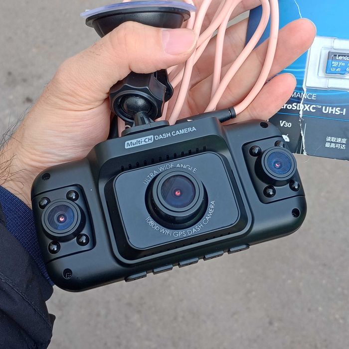 Видеорегистратор 3 камеры 360° Из Америки! WI-Fi GPS Приложение США