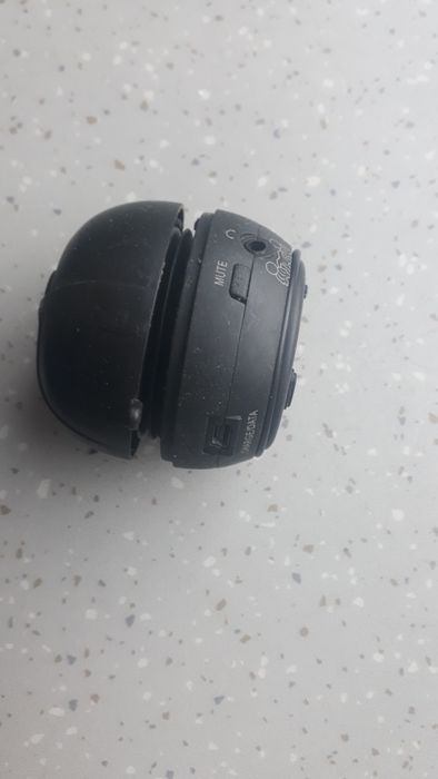 Портативна колонка x-mini