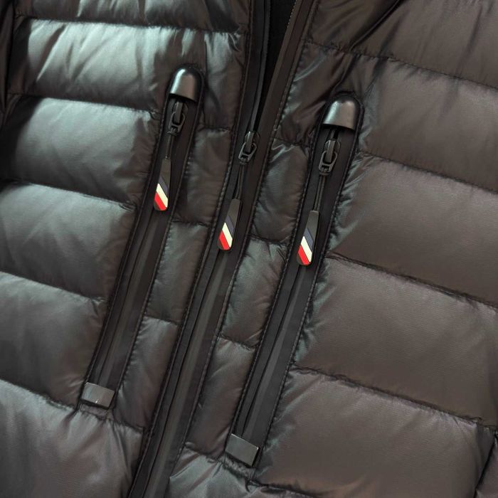 Geaca Moncler Grenoble Hers cu puf barbati