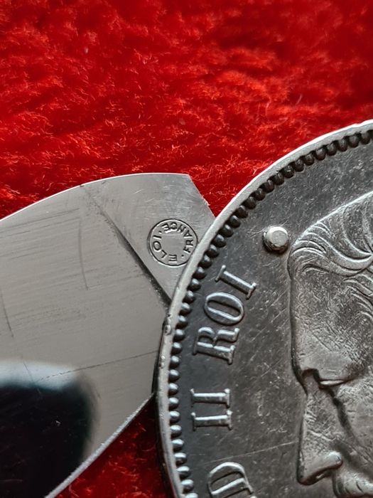 Multifunctional coin