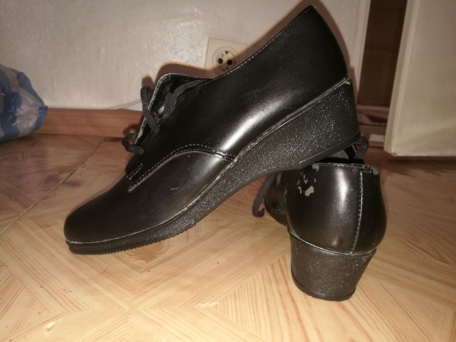 Дамски Обувки Черни 37 Номер